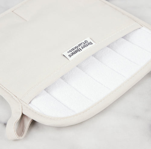Set of 4 Kitchen Gloves, Placemats, and Mini Gloves, Beige