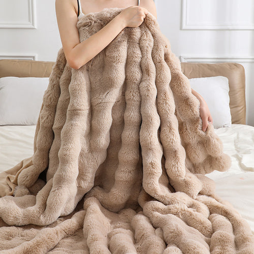 Contemporary Velvet and Flannel Blanket in Milk White