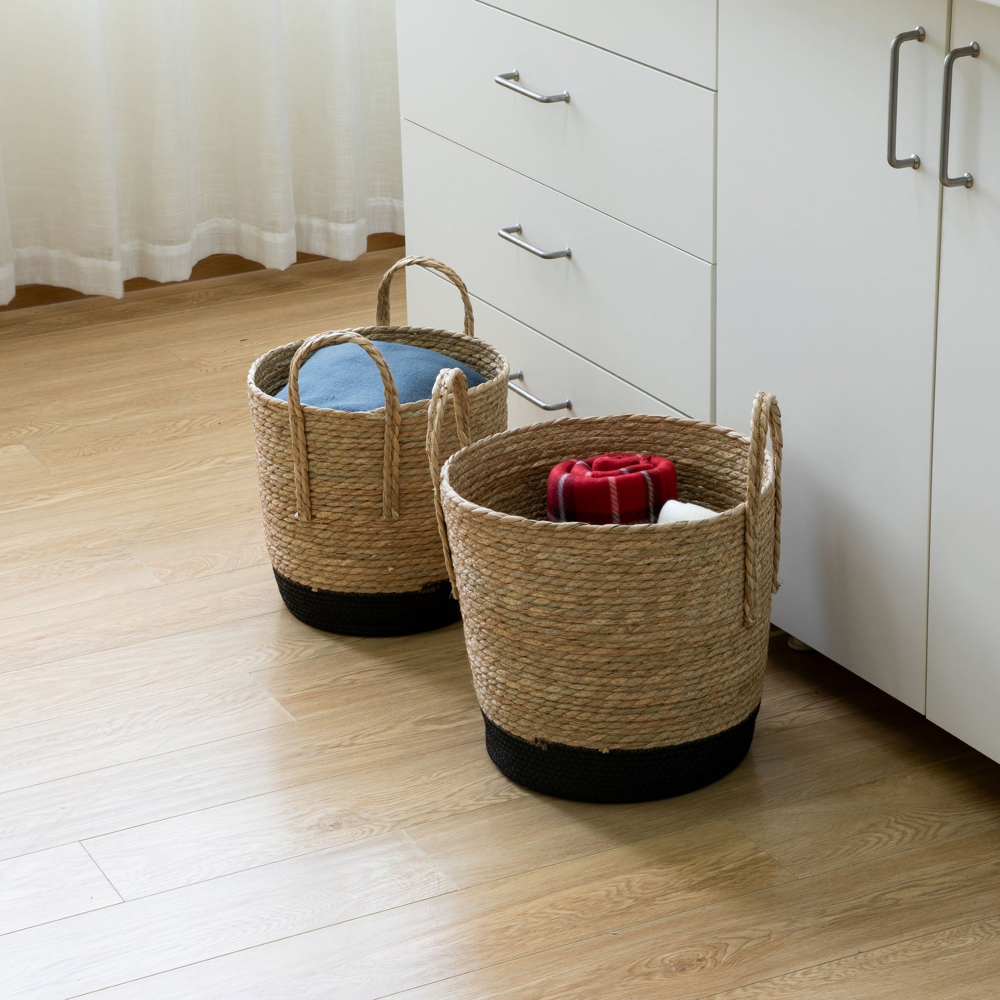 Natural and Black round Rush Baskets, Set of 2